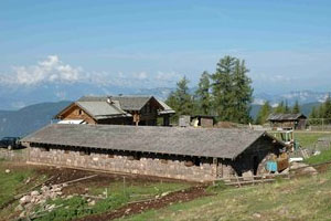 Rifugio alpino Malga Vernera, Sover, Valle di Cembra