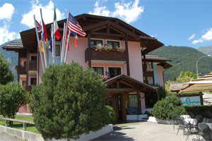 Hotel Quadrifoglio, Pinzolo, Pinzolo Val Rendena