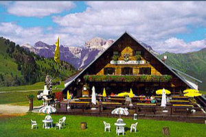 Rifugio alpino Tobia' del Giagher, Alba di Canazei, Val di Fassa