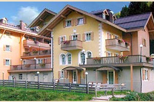 Residence Villa Avisio, Canazei, Val di Fassa
